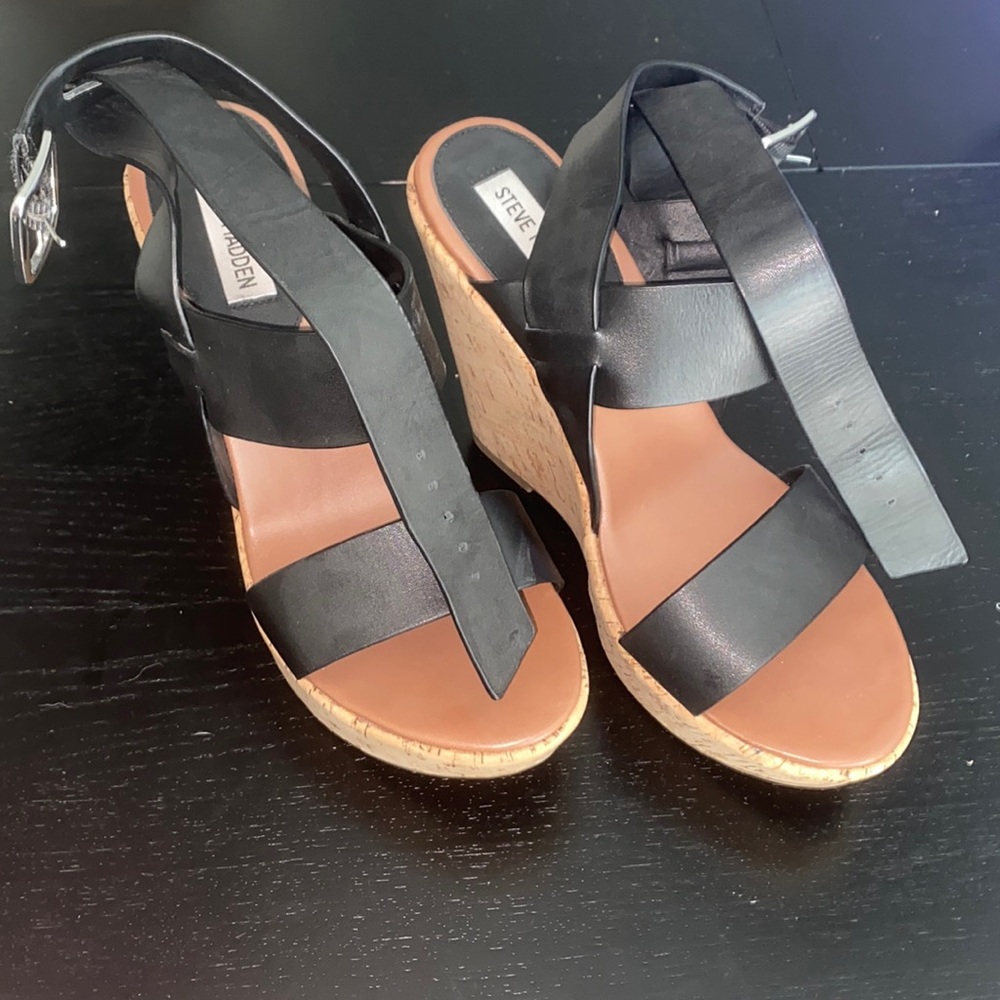 Steve Madden wedges